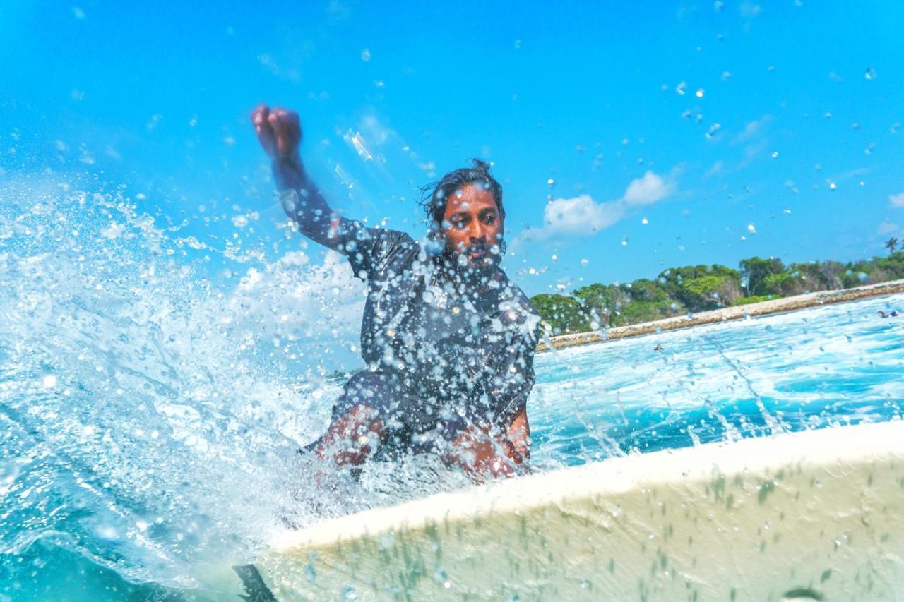 Hulhan'Gu Lodge Himmafushi Esterno foto