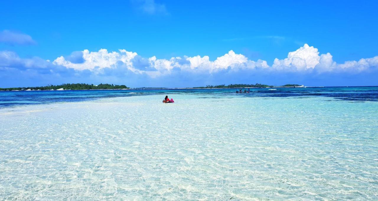 Hulhan'Gu Lodge Himmafushi Esterno foto