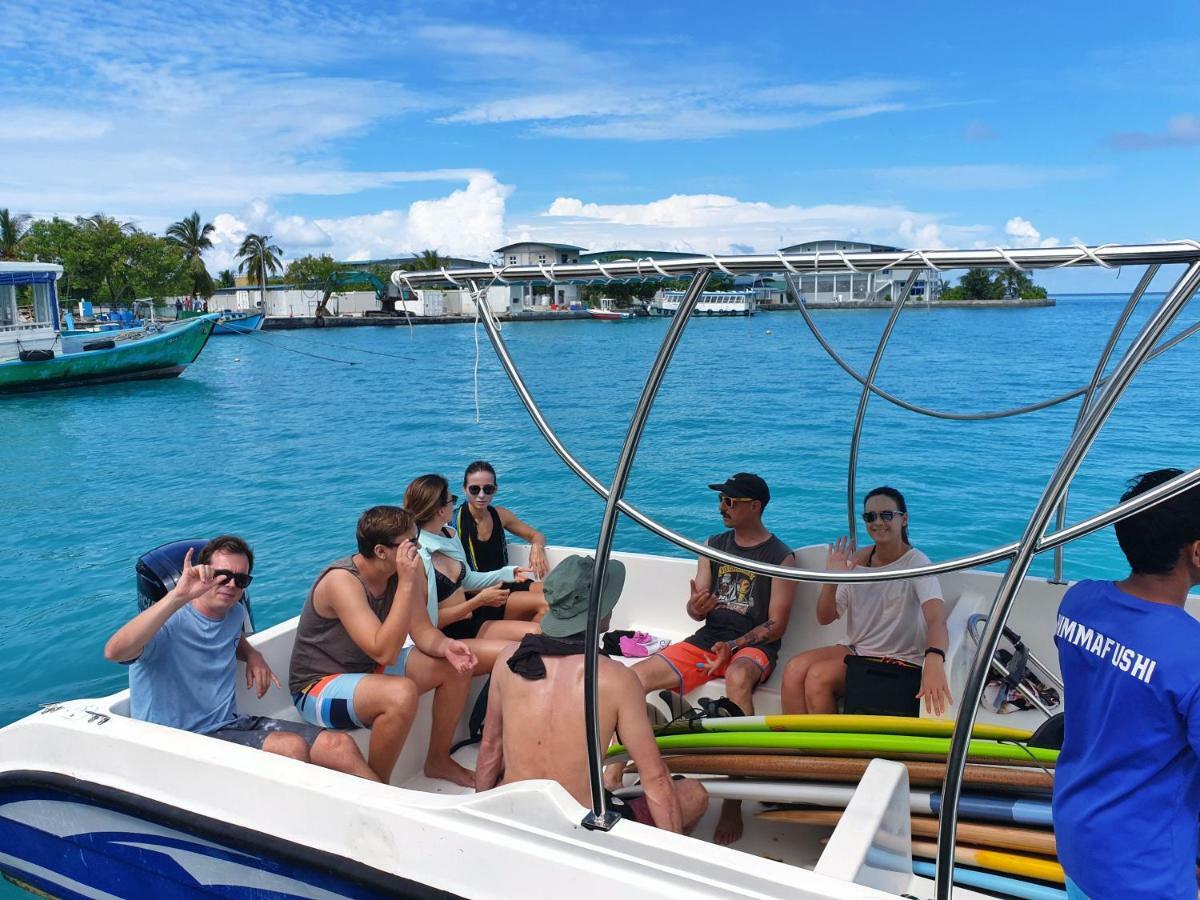 Hulhan'Gu Lodge Himmafushi Esterno foto